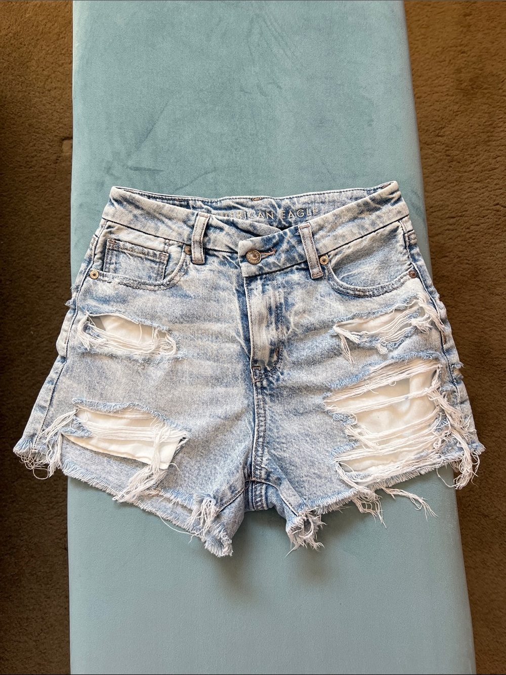 American Eagle Outfitters Curvy Mom Short, size 00